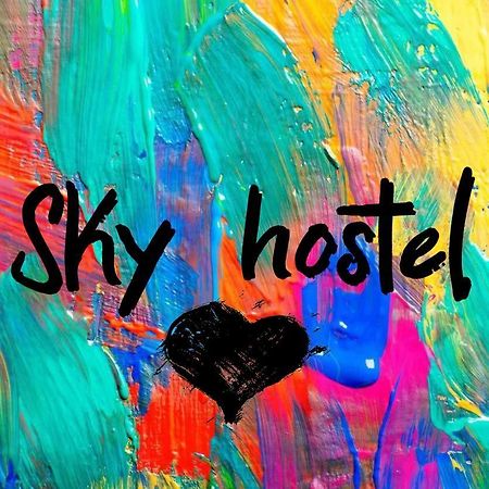 Sky Hostel アルマトイ エクステリア 写真